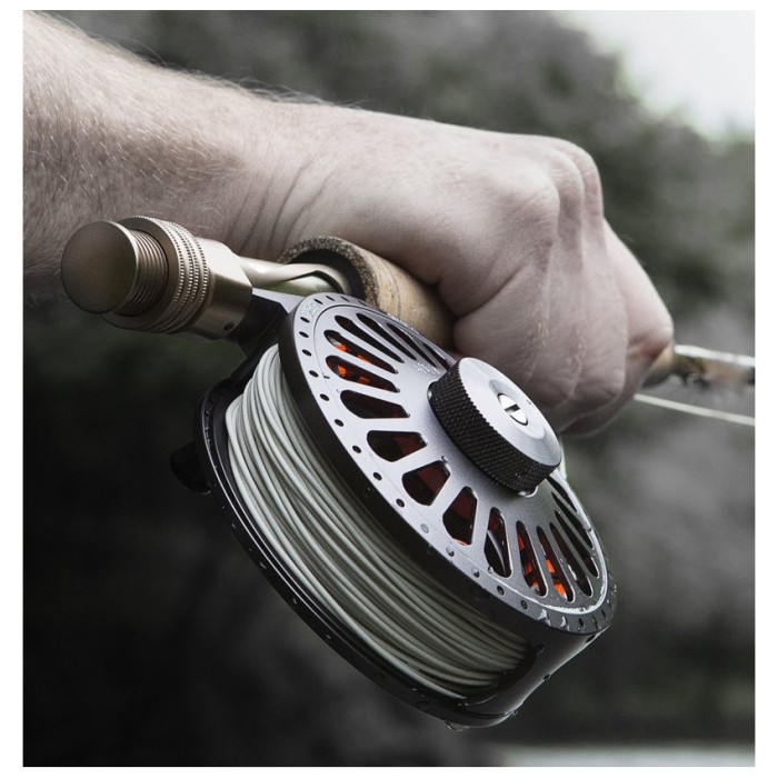 Greys GX900 Reel In Use 1