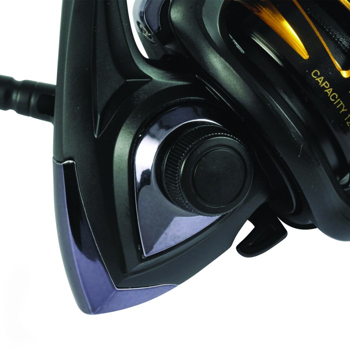 Browning Black Magic FD Reel Close Up 2