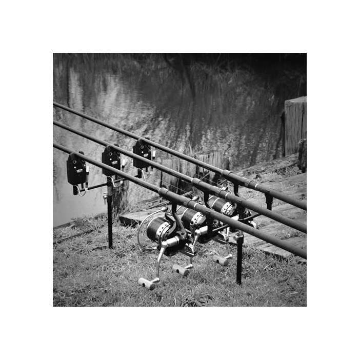 Cygnet Snugs 2 Rod Buzzer Bar In Use 1