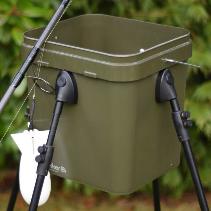 Cygnet Square Bucket Spod Kit In Action