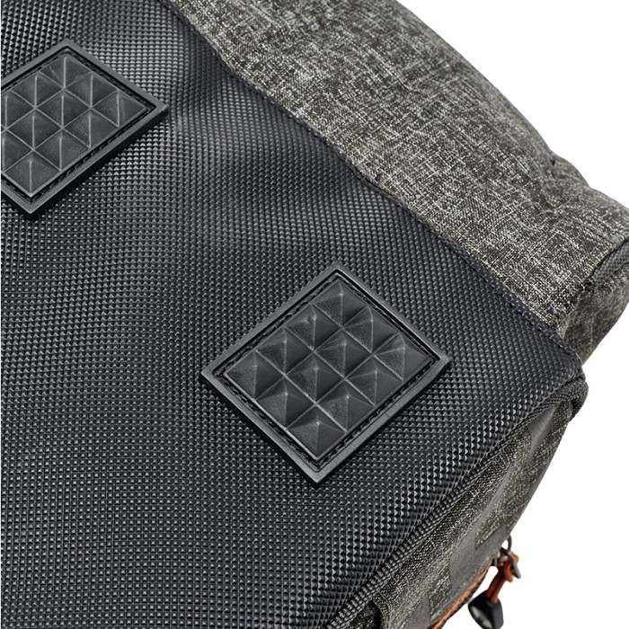 Daiwa Accessory Fishing Bag Medium Base