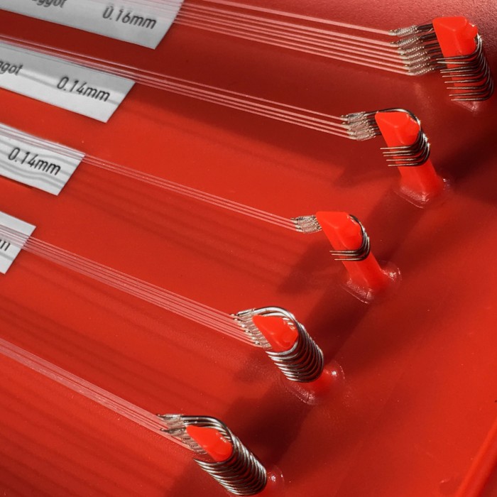 Daiwa N'ZON Fishing Rig Case Red & Black Close Up 3