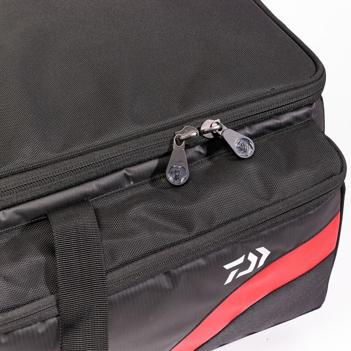 Daiwa Tournament Pole Roller Case Zips