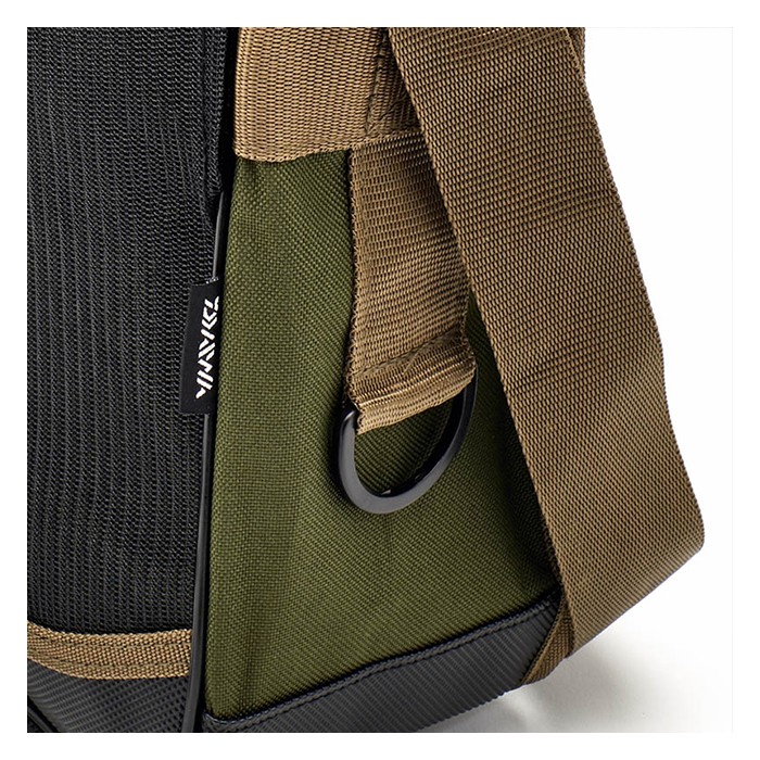 Daiwa Wilderness Game Bag 1 Close Up Straps