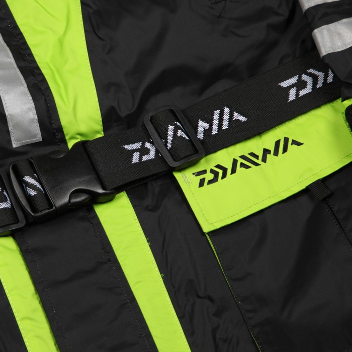 Daiwa Crossflow Pro 2 Piece Flotation Suit Close Up