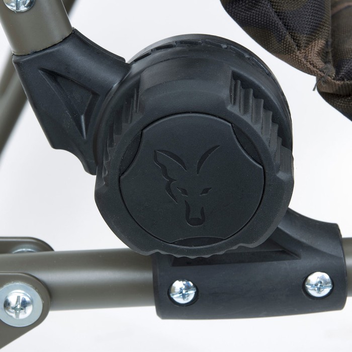 Fox Camo FX Supa Recliner Chair Close Up 2