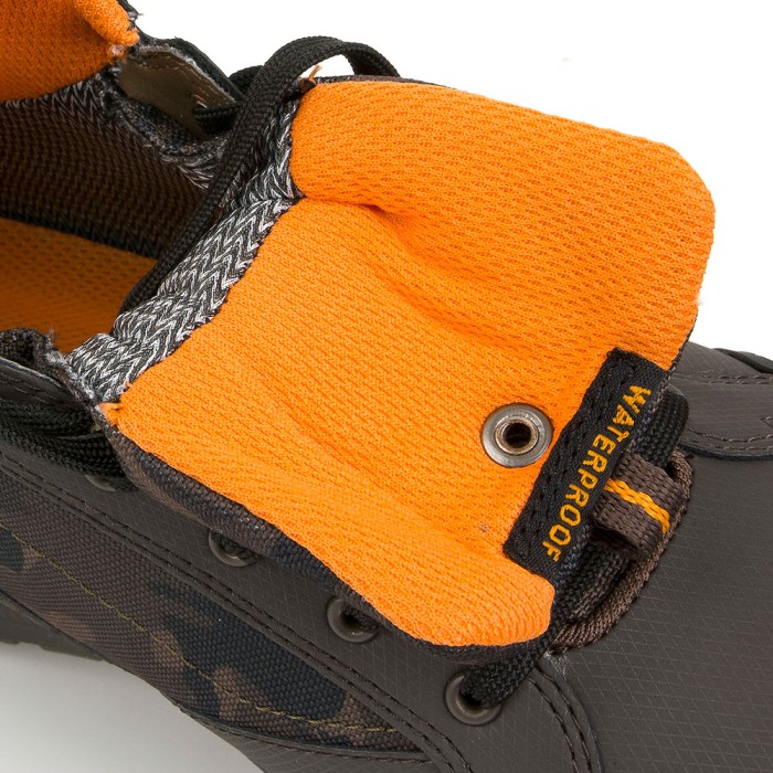 Fox Chunk Camo Mid Boots Tongue