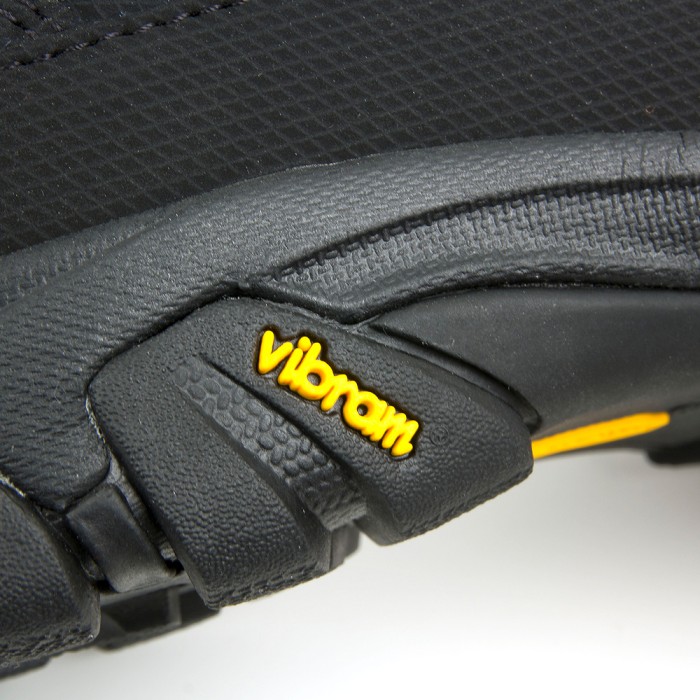 Fox Chunk Explorer Shoes Vibram Logo