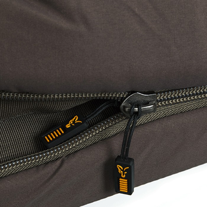 Fox Duralite 3 Season Sleeping Bag Zips