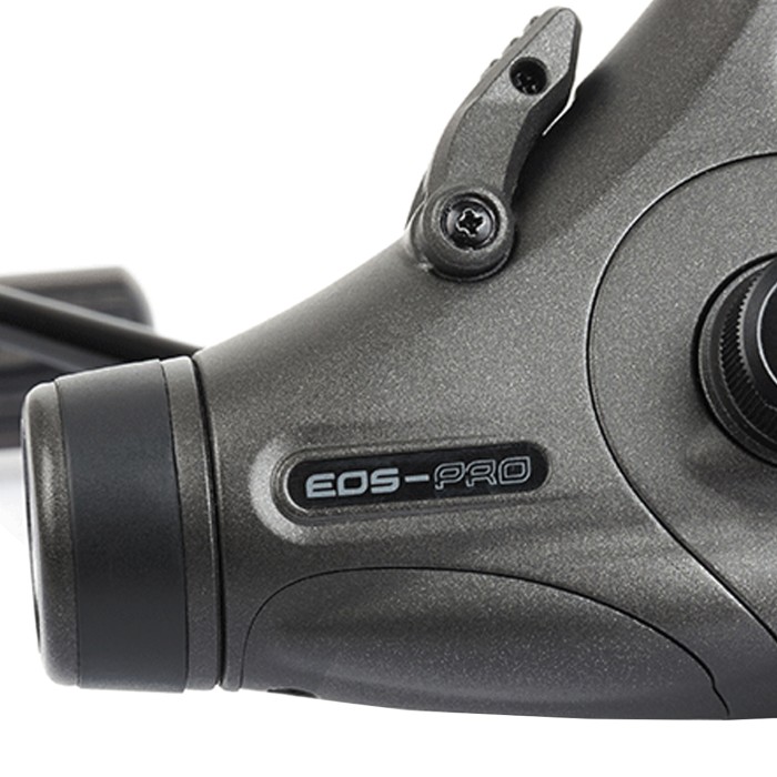 Fox EOS 10,000 Pro Reel Cosmetics