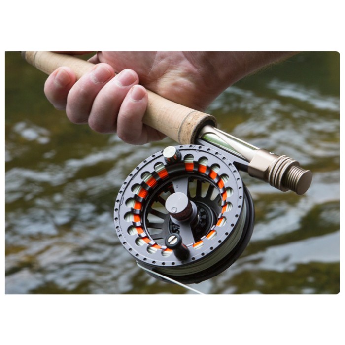 Greys GX900 Reel In Use 2