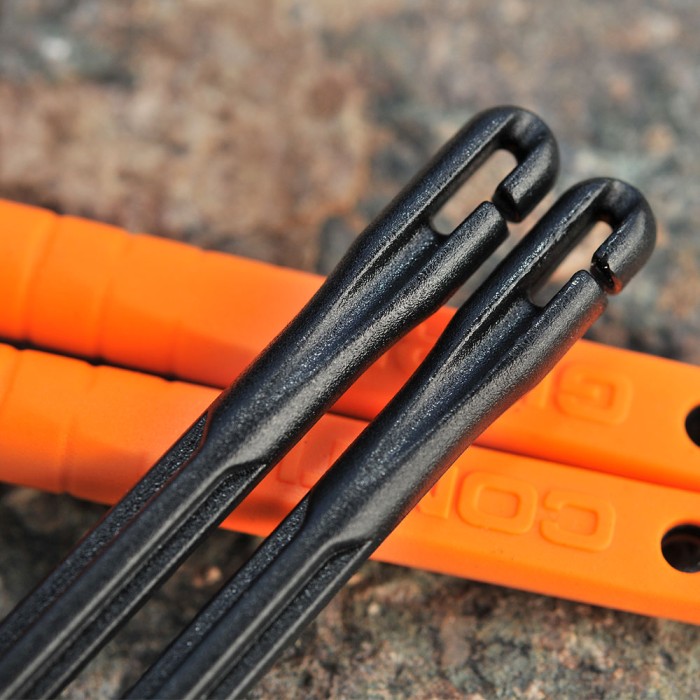 Guru QM1 Fishing Hook Disgorger Close Up 1