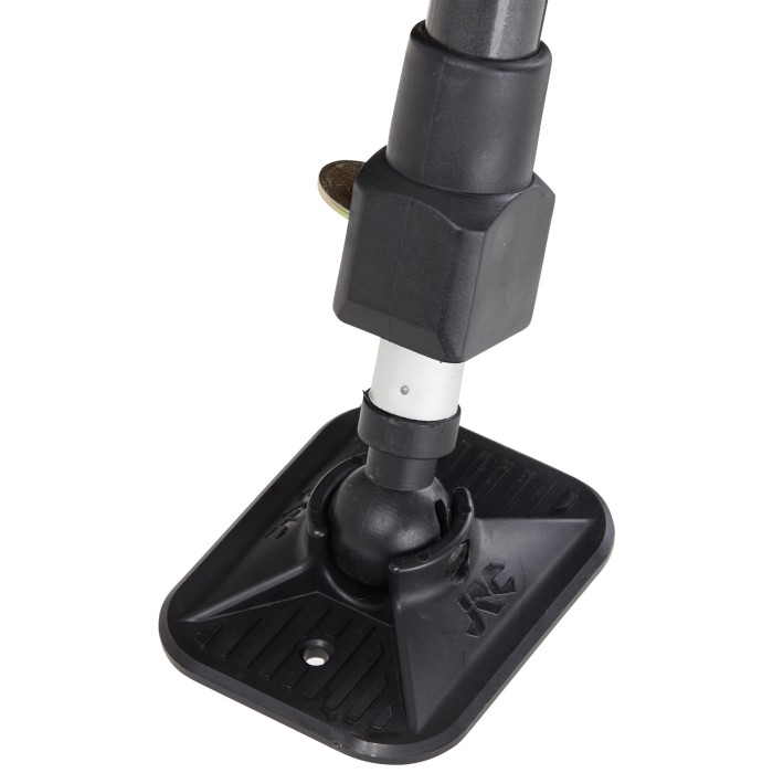 JRC Cocoon 2G Relaxa Reclining Fishing Chair Close Up Feet