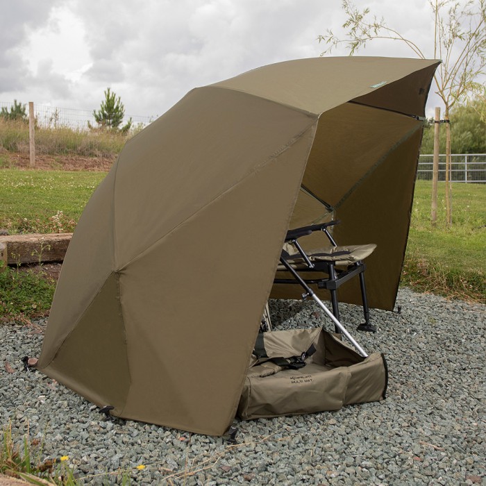 Korum 50inch Graphite Brolly Fishing Shelter In Use 2
