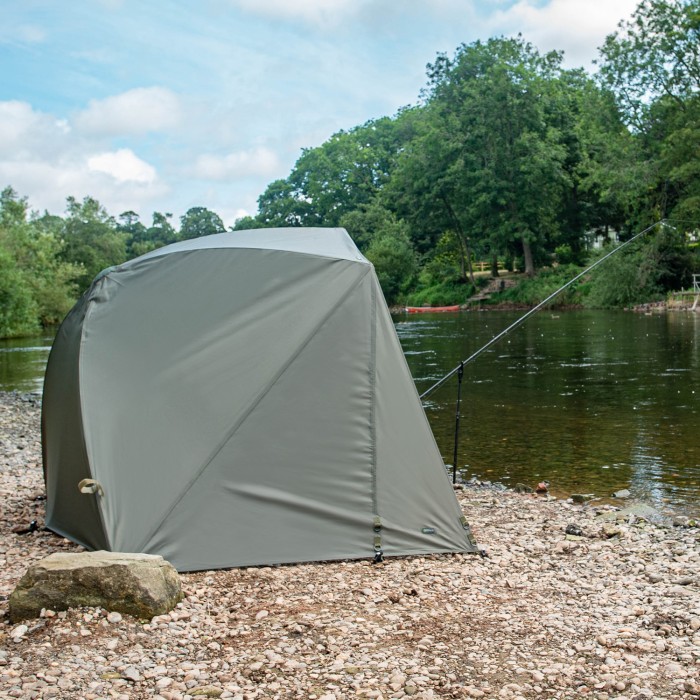 Korum Pentalite Brolly Fishing Shelter 50 Inch In Use 6