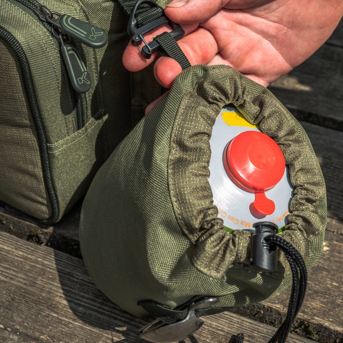 Korum Transition Tackle & Bait Stack Gas In Use