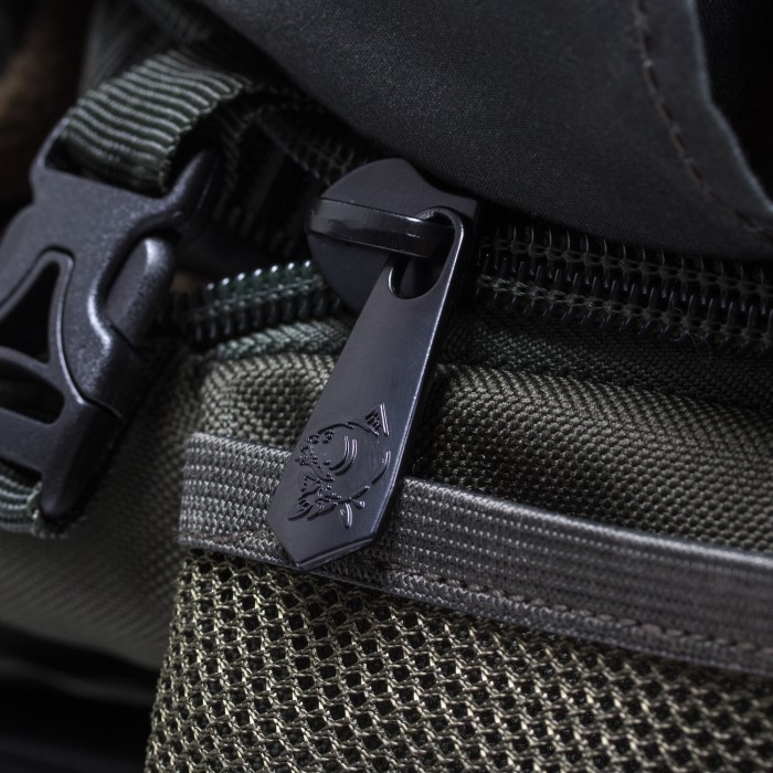 Nash Indulgence Sleep System 5 Season Close Up Zip