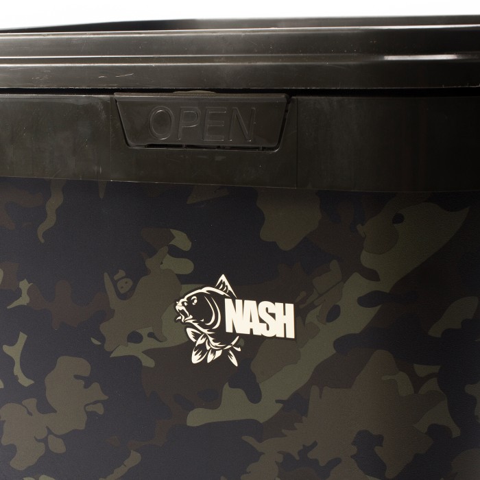 Nash Rectangular Bucket 10L Close Up