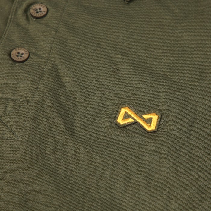 Navitas Polo Shirt Chest Logo
