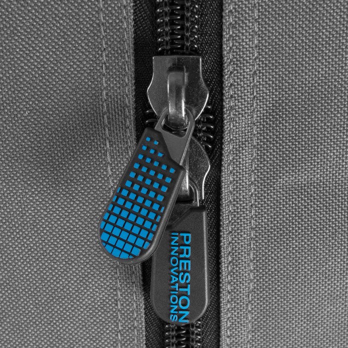 Preston Competition Fishing Holdall 8 Tube Zips