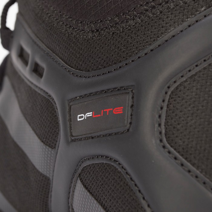Preston DF Lite Black Edition Boot Close Up 5