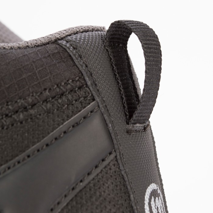Preston DF Lite Black Edition Boot Close Up 3