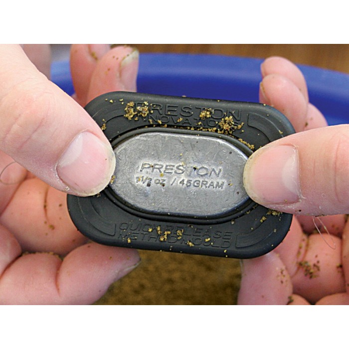 preston in-line flat feeder large