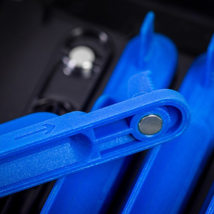 Preston Mag Store System 15cm Hooklength Fishing Box Close Up 2