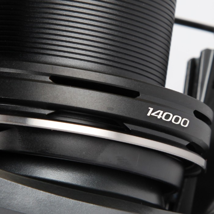 Shimano Ultegra CI4+ XTC Reel Close Up 3