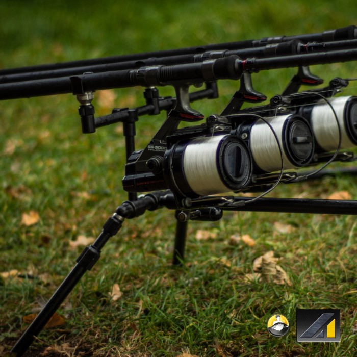 Using Solar A1 Aluminium Pod with 3 Rods and reels close up 