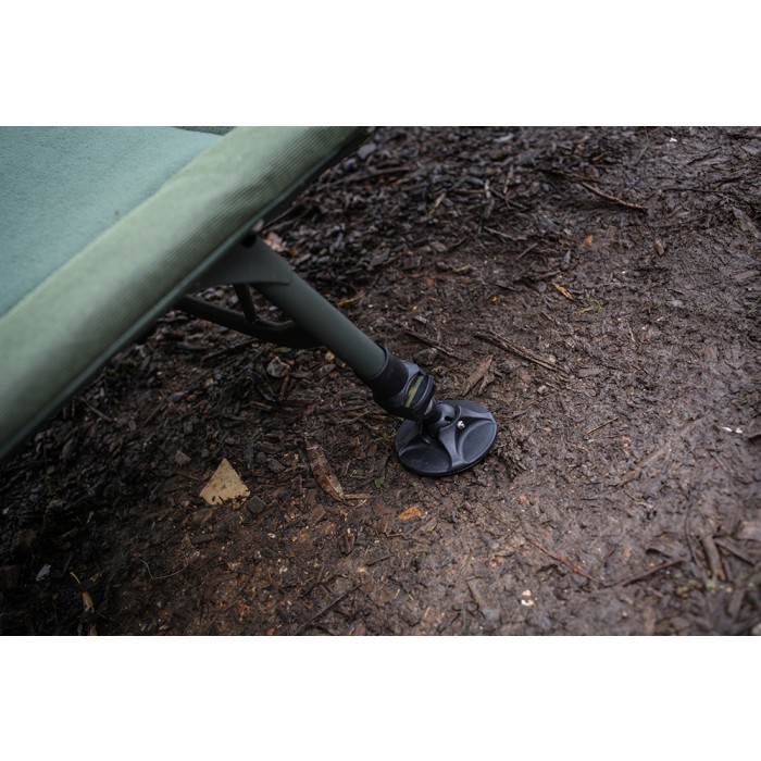 Sonik SKS Bedchair With Mud Feet
