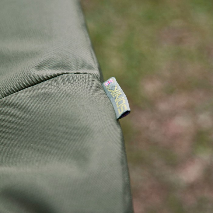 Sonik XTI Bedchair 3