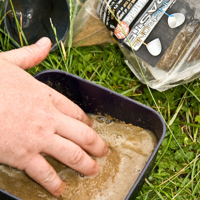 SonuBaits One to One Paste mixing