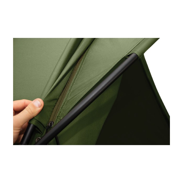 Trakker Armo V4 Plus Bivvy Close Up