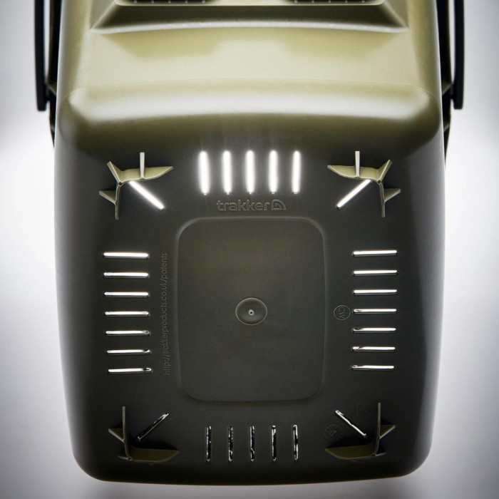 Trakker Pureflo Bait Filter System 17ltr Close Up 3