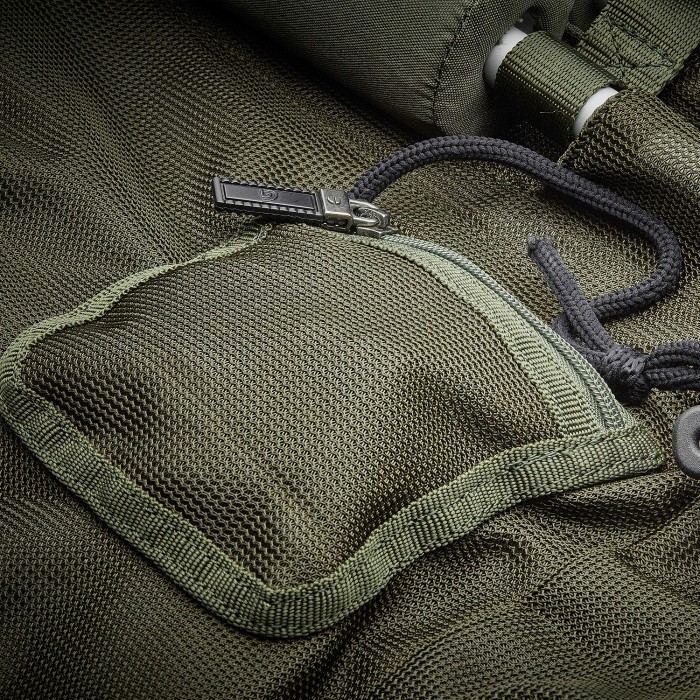 Trakker Sanctuary Retention Sling v2 Close Up 6