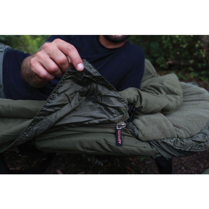 Advanta Discovery CX5 5 Season Sleeping Bag In Use 2