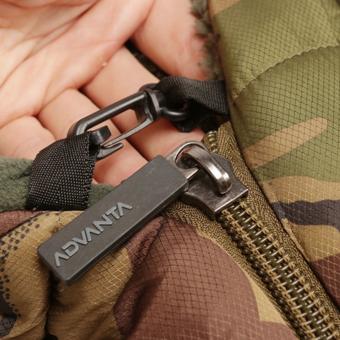 Advanta 4 Season DPM Camo Sleeping Bag Close Up 5