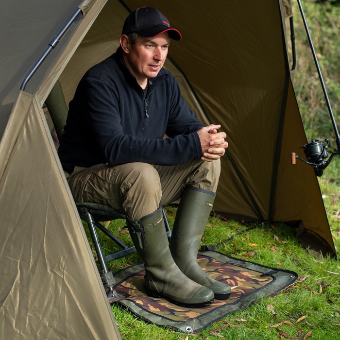 Advanta Camo Bivvy Mat 90cm x 60cm In Use 2