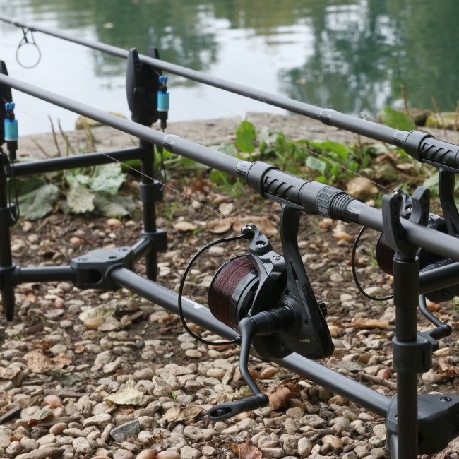 Advanta 10ft Retractable Deluxe Carp Rod & Reel Combo - 2 Rod