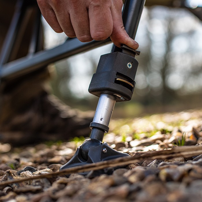 Advanta Discovery CCX DPM Relaxa Fishing Chair Lite Legs