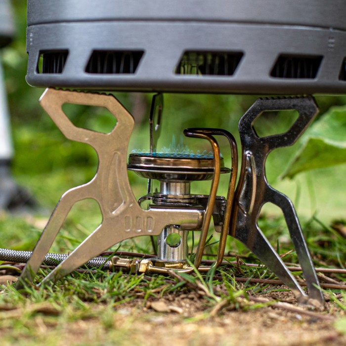 Advanta Discovery Magma 3000 Fishing Stove In Use 3