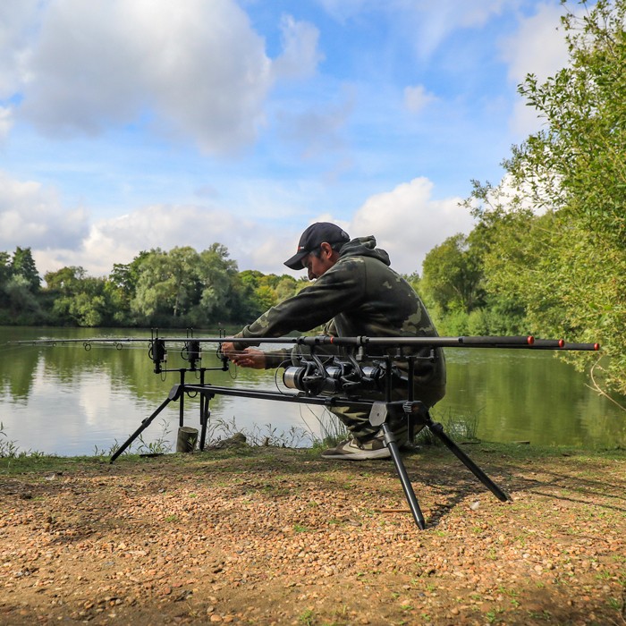 Advanta Discovery RVS 3 Rod Pod In Use  8