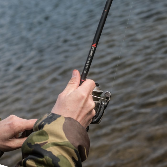 Advanta Discovery RVS Fishing Rod Twin Tip In Use 1