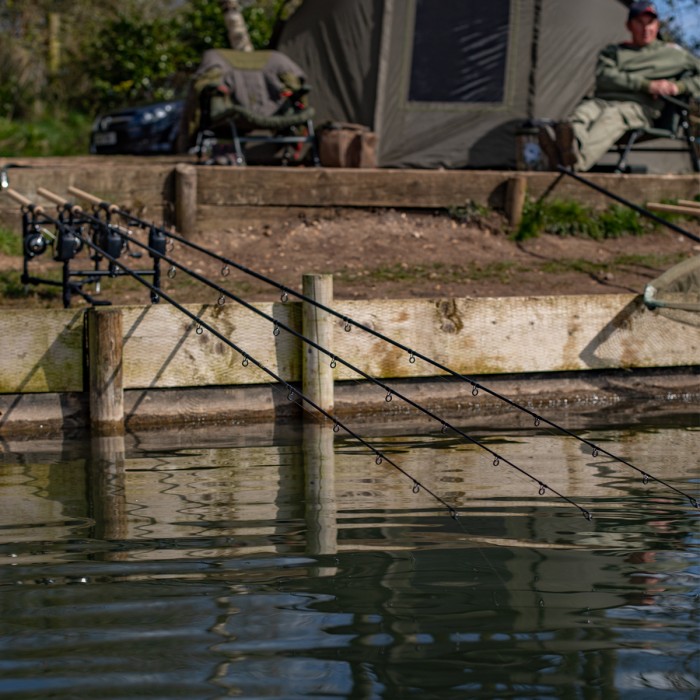 Advanta Discovery RVS Twin Tip Fishing Rods Lifestyle  3