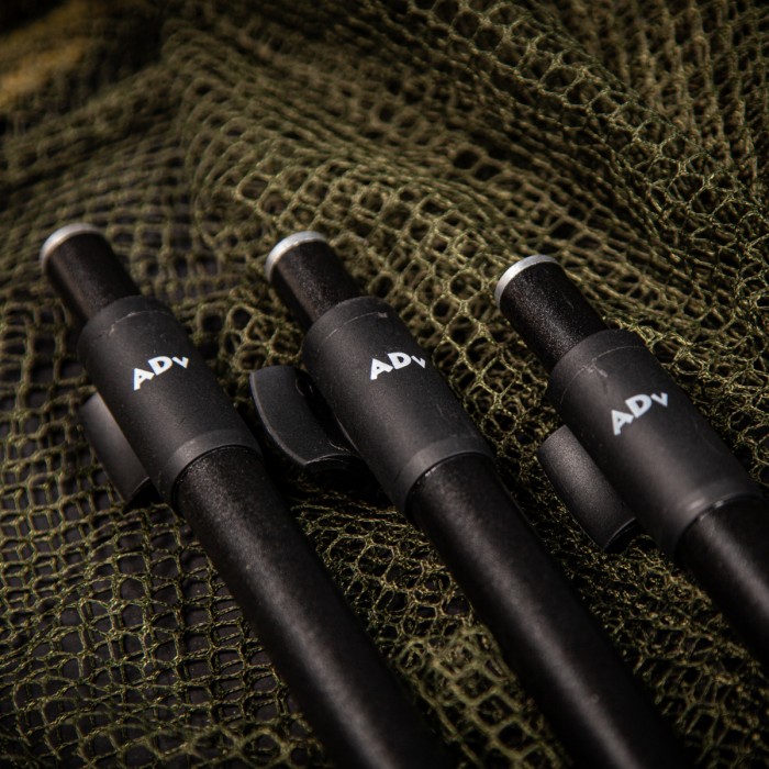 Advanta Endurance BLX Storm Pole Screw Point Close Up