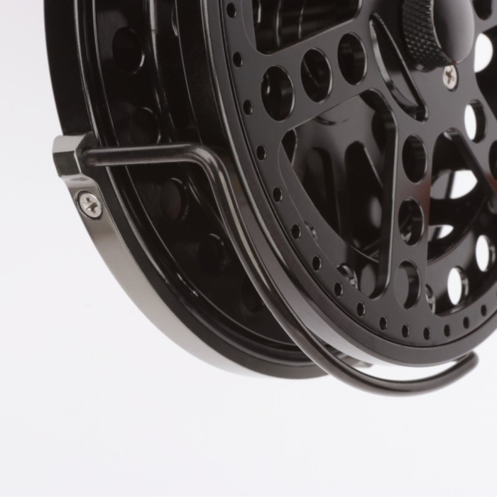 Advanta Free Flow Centrepin Reel