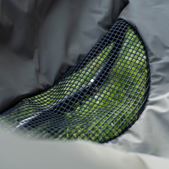 Advanta Hi-Loft Cradle Large In Use 7