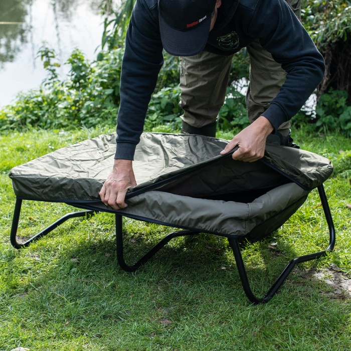 Advanta Hi-Loft Cradle Large In Use 8