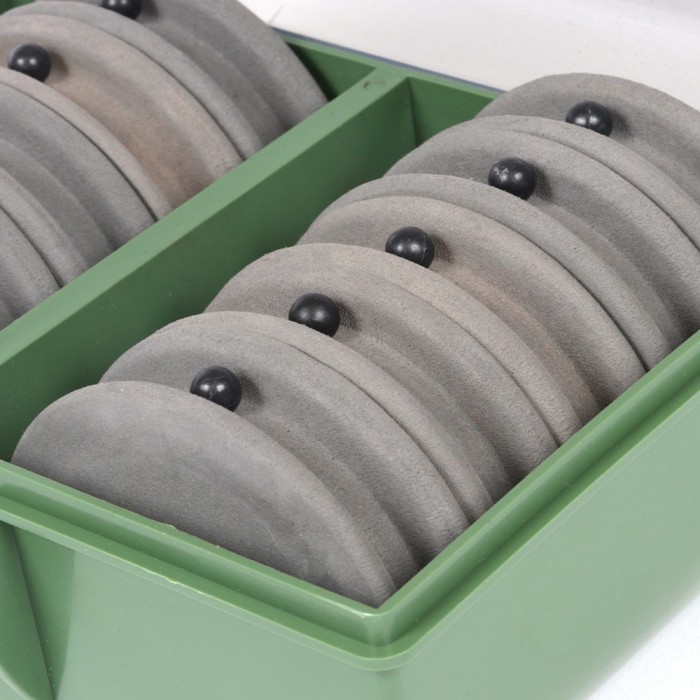 Advanta Leader Storage Case & 10 EVA Winders Close Up 1